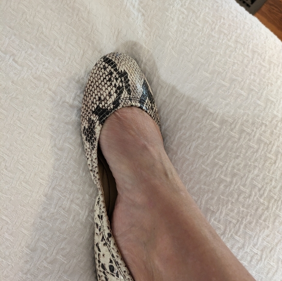 Cole Haan snakeskin ballet flats - Picture 3 of 4